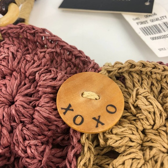 NWT XOXO Granny Square Woven Tote Bag - Picture 3 of 9